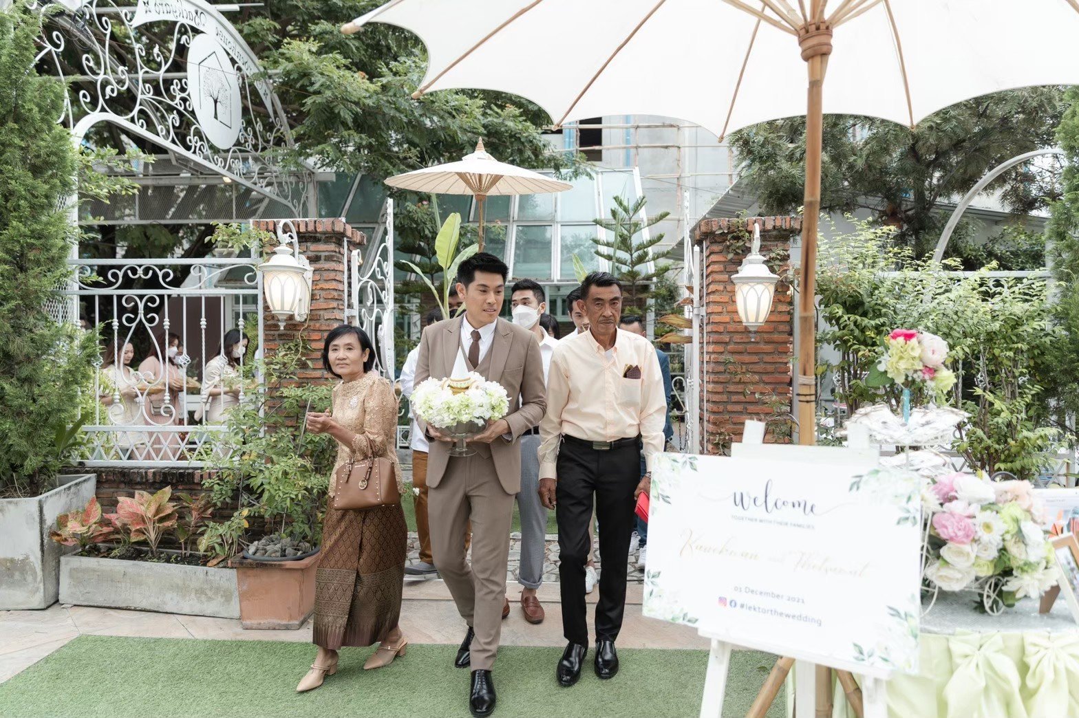 line album 16122564 be 220210 19.jpg